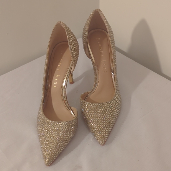 Gianni Bini Glittering Gold Heels - Picture 1 of 7